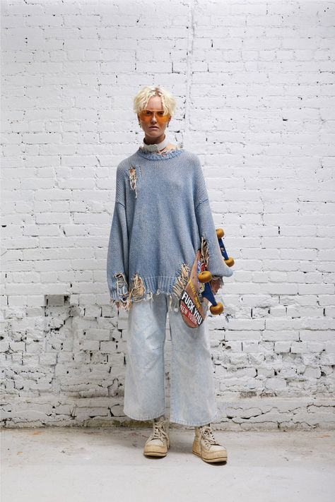 R13 Spring 2023 Ready-to-Wear Fashion Show | Vogue Denim Aesthetic, Sweater And Jeans, Spring 2023 Ready To Wear, 2023 Ready To Wear Collection, 2023 Ready To Wear, Streetwear Men Outfits, Spring 2023, Sweaters And Jeans, Knit Fashion