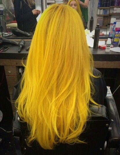 Yellow Hair Color Ideas, Yellow Hair Color, Colourful Hair, Simple Wedding Hairstyles, Penteado Cabelo Curto, Colorful Hair, Yellow Hair, Colored Hair, Dye My Hair