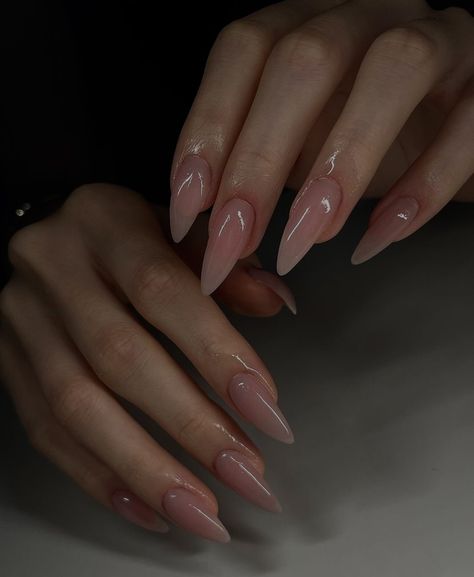 Fashionable Nails, Natural Acrylic Nails, Long Almond, Sharp Nails, Grunge Nails, Casual Nails, Classy Acrylic Nails, Almond Acrylic Nails, Soft Nails