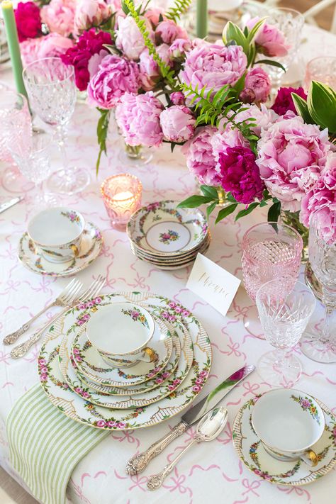 Tea Party Tablescape, Tea Party Table Settings, Tea Party Centerpieces, Adult Tea Party, Pink Tablescape, Tea Party Menu, Pink Tea Party, Tea Party Table, Tea Party Setting