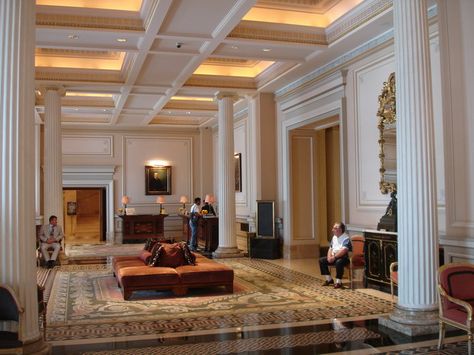 Architectural Lighting Classic Lobby Interior Design, Classic Hotel Lobby, Neoclassic Interior, Classic Apartment, Lobby Hotel, Luxury Hotels Lobby, Hotel Lobby Design, Classic Hotel, Lobby Interior Design