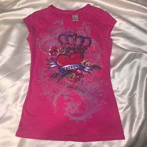 Y2k Ed Hardy, Mcbling Fashion, 2000s Tops, Vintage Ed Hardy, 2000s Clothing, 2000s Clothes, Tattoo Graphic, Early 2000s Fashion, Crown Tattoo