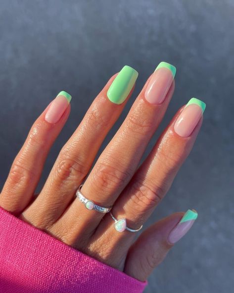 August Nails Designs, Light Green Nails, Lemon Nails, Mint Green Nails, Fun Summer Nails, St Patricks Day Nails, August Nails, Pretty Nail Colors, Green French