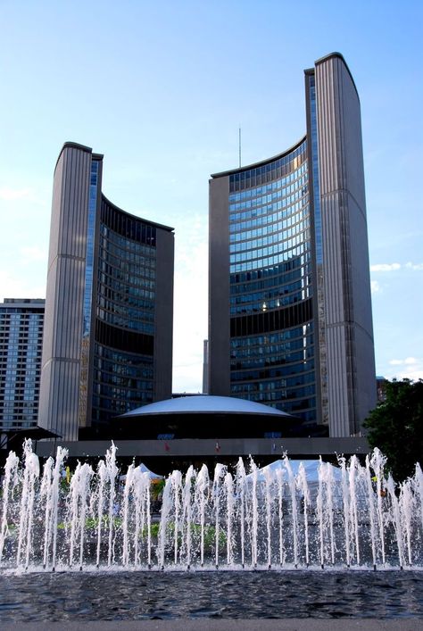 Toronto City Hall Toronto City Hall, Architectural Buildings, Visit Toronto, Round Building, Toronto City, Architecture Landmark, O Canada, Downtown Toronto, Lake Ontario