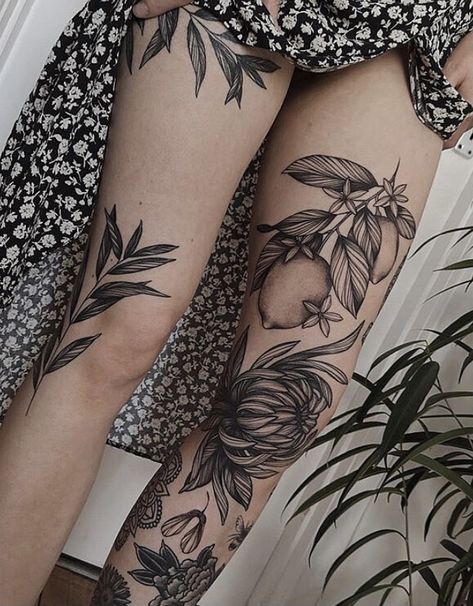 Leg Tattoo Designs, Leg Tats, Birth Flower Tattoos, Gorgeous Tattoos, Botanical Tattoo, Knee Tattoo, Leg Tattoo, Nature Tattoos, You're The Best