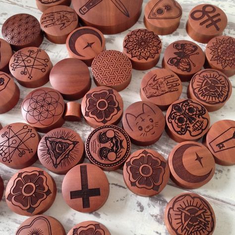 Our Laser Etched Wood Plugs are awesome! Have you seen them all yet? Head over to the site and grab yourself some! www.ukcustomplugs.co.uk #plug #plugs #gauges #woodplugs #ukcp #ukcplugs #ukcustomplugs Ear Gages, Wood Plugs, Ear Tunnels, Tunnels And Plugs, Stretched Ears, Ear Gauges, Laser Etching, Ear Plugs, Sunday Night