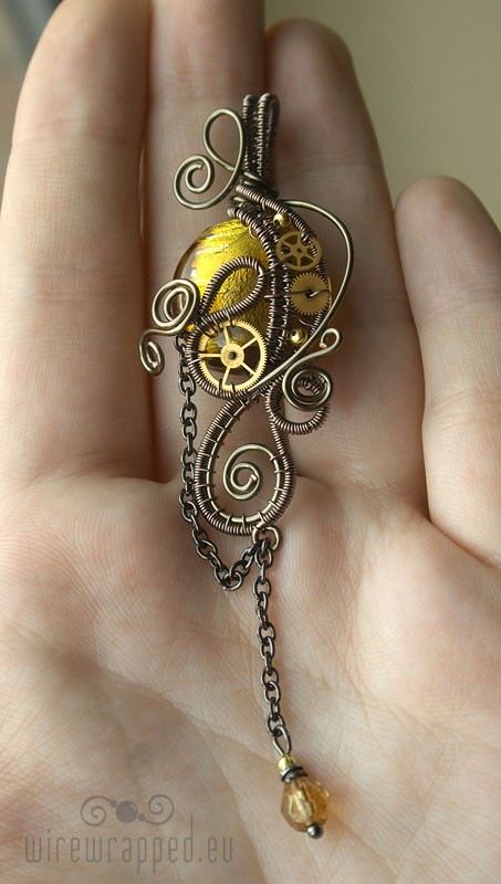 VeryEpicJewelry.etsy.com Steampunk Pendant, Gothic Chic, Steam Punk Jewelry, Steampunk Accessories, Wire Work Jewelry, Punk Jewelry, Steampunk Jewelry, Wire Pendant, Work Jewelry