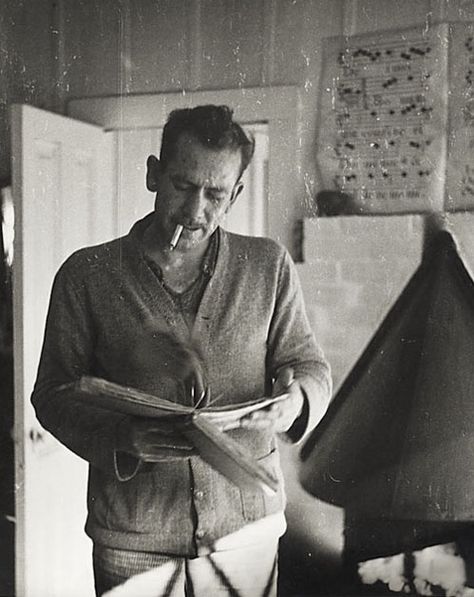 People Reading, John Steinbeck, Male Celebrities, Writers And Poets, Writers Write, American Literature, Book Writer, Famous Authors, Writing Life