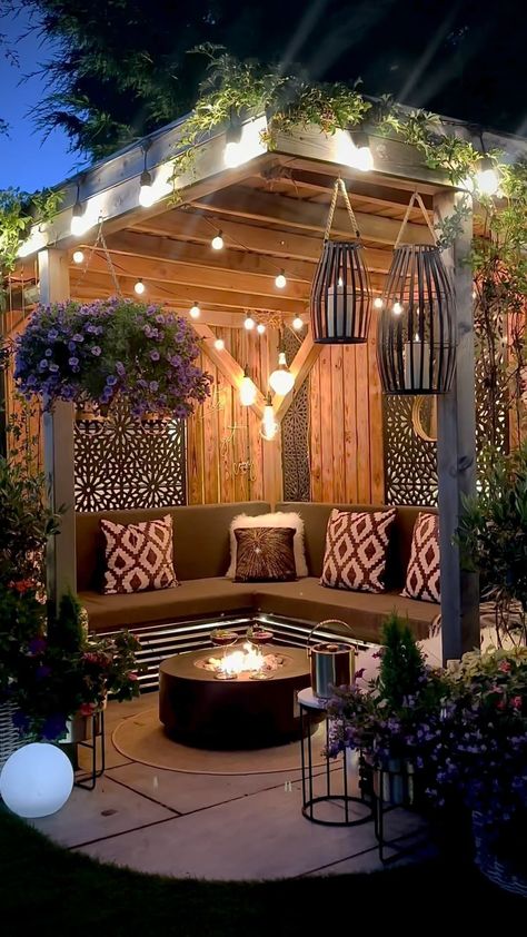 Backyard Seating Area, Outdoor Patio Designs, Outdoor Seating Area, Backyard Seating, Back Garden Design, Backyard Renovations, Patio Garden Design, Outdoor Decor Backyard, Pergola Patio