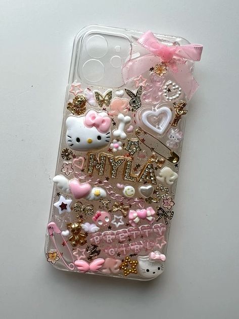 Pink Ipad Case Ideas, Hello Kitty Junk Case, Ipad Junk Case, Junk Phone Case Ideas, Junk Case Ideas, Junk Phone Case, Junky Cases, Custom Phone Cases Diy, Bling Phone Cases Diy