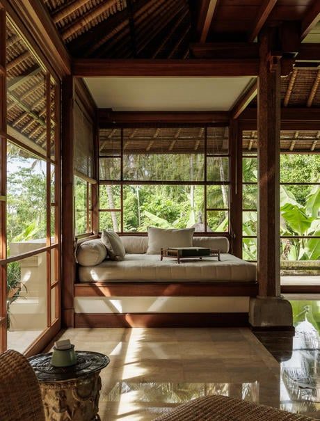 Luxury Hotel & Resort in Ubud, Bali, Indonesia - Amandari Bali Interior Design, Balinese Interior, Farmhouse Style Exterior, Hotel Room Interior, Resort Cabins, Ubud Indonesia, Rice Paddies, Resort Interior, Spa Interior Design