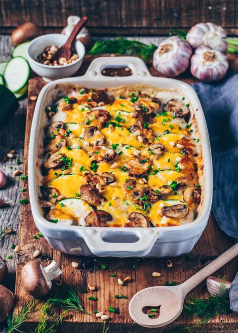 Vegan Potato Bake with Mushrooms and Zucchini (Potatoes au Gratin) Potatoes With Mushrooms, Creamy Potato Bake, Tuna Patties Recipes, Baby Quiz, Vegan Potato Recipes, Creamy Potatoes, Vegan Casserole, Cashew Sauce, Potato Bake