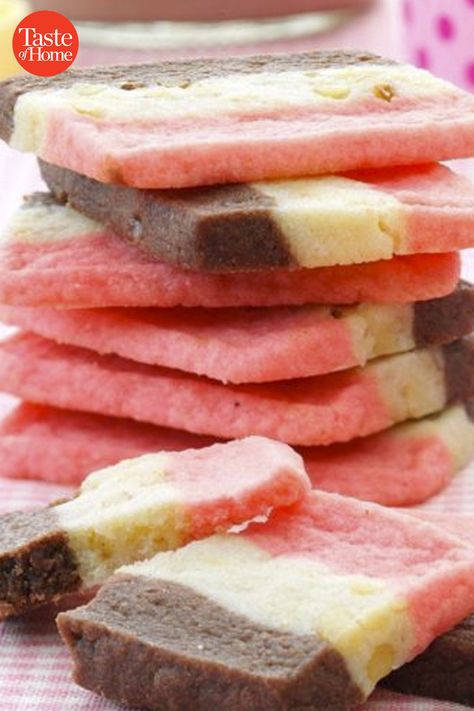 Neapolitan Cookies Recipe, Neapolitan Cookies, Christmas Cookie Swap, Chewy Molasses Cookies, Best Christmas Cookie Recipe, Special Occasion Food, Summer Cookies, Best Christmas Cookies, Crunchy Cookies