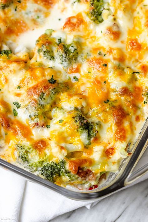 Loaded Cauliflower Broccoli Casserole - #casserole #broccoli #cauliflower #recipe #eatwell101 - This loaded cauliflower broccoli casserole with bacon is an incredible keto/low-carb recipe that's ready in 30mn and tastes incredible. - #recipe by #eatwell101 Loaded Cauliflower Broccoli Casserole, Loaded Broccoli Cauliflower Casserole, Salad Recipes With Broccoli, Brocolli And Cauliflower Casserole, Cauliflower And Broccoli Casserole, Cauliflower Broccoli Casserole, Broccoli And Cauliflower Casserole, Broccoli Cauliflower Bake, Recipes With Broccoli