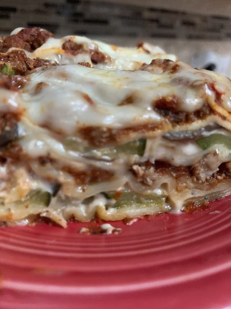 Red and White Lasagna - Easy — T&L Eat Well Red And White Sauce Lasagna, Red And White Lasagna Recipe, Red And White Lasagna, Easy White Lasagna Recipe, White Lasagna Recipe, White Sauce Lasagna, White Lasagna, Mushroom Lasagna, No Boil Lasagna