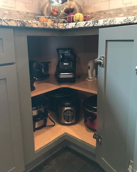 Corner Cabinet Appliance Garage, Corner Appliance Garage Kitchen, What To Do With Corner Kitchen Cabinet, Appliance Garage Corner, Corner Appliance Garage, Corner Cabinets Kitchen, Corner Cabinet Makeover, Corner Cabinet Ideas, Craftsman Kitchen Cabinets