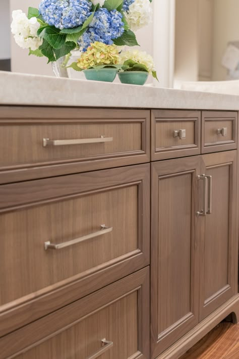 I love using the luxurious grain of walnut to add detail to a kitchen island!  #Walnut #KitchenIsland #Island #interior #deco #Kitchens #KitchenDecor #KitchenDesign #WalnutIsland #KitchenDetails #KitchenDesigner #InteriorDesign #instadecor #homedecor #interiorstyle  #interiorlovers #interior4all #interiorforyou #interior123  #interiordecorating #interiorstyling #interiorarchitecture #interiordesire #interiordesignideas #interiordetails #interiorandhome #interiorforinspo #homedesign #homestyle Walnut Bathroom Cabinets, Walnut Kitchen Island, Walnut Kitchen Cabinets, Walnut Bathroom, Pantry Door Ideas, Island Interior, Custom Kitchen Remodel, Walnut Kitchen, Wood Kitchen Island