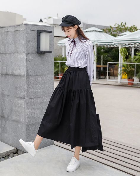 Elegant and Stylish Long Maxi Skirt Outfits Ideas || New and latest Skirts Outfits Designs outfit ideas casual outfit ideas aesthetic outfits inspiration outfit inspiration winter outfit vintage outfit chic outfit for summer outfit top outfit party outfits casual winter outfit styles Styles With Long Skirt, Japanese Women's Clothing, Japanese School Outfits Long Skirt, Black Long Skirts Outfit, Long Black Skirt Outfit Spring, Styling A Long Black Skirt, Black Skirt Long Outfit, Style With Black Skirt, Japanese Long Skirt Outfit