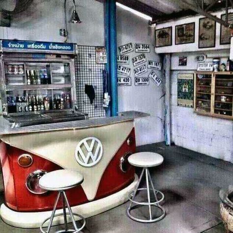 Wv Van With Bar Stools Garage Bar Ideas Vw Bus Bar, Garage Bar Ideas, Deco Surf, Bus Bar, Car Part Furniture, Volkswagen Van, Automotive Furniture, Car Furniture, Man Cave Home Bar