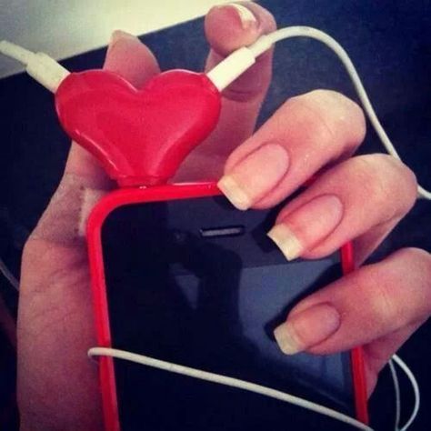 Heart Headphones, Phone Attachment, Usb Keys, 4th Of July Nails, July Nails, Mac Book, Best Headphones, Ipod Cases, Kawaii Stuff