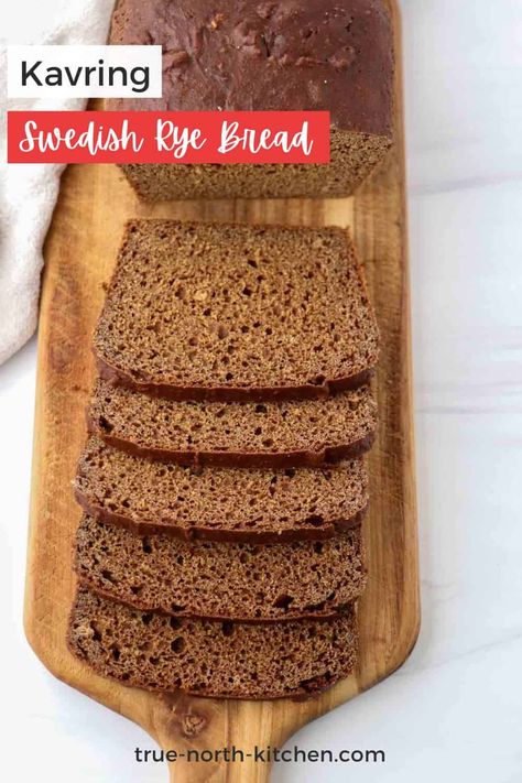 Kavring is a delicious and easy rye bread that is leavened with baking powder and soda instead of yeast. You'll have it mixed and ready for the oven in less than 10 minutes! Easy Rye Bread, Swedish Rye Bread Recipe, Dark Rye Bread Recipe, Swedish Rye Bread, Scandinavian Cooking, Rye Bread Recipes, Swedish Food, Bread Soft, Batter Mix