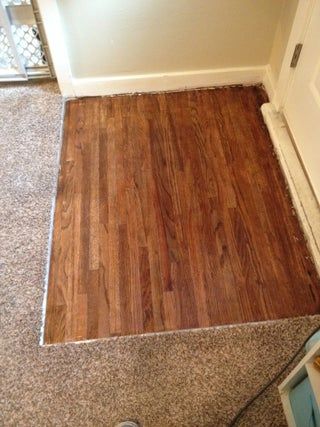 Refinish Hardwood Floors, Removing Carpet, Refinishing Hardwood Floors, Old Carpet, Carpet Squares, New Flooring, Beige Carpet, Diy Carpet, Basement Remodeling