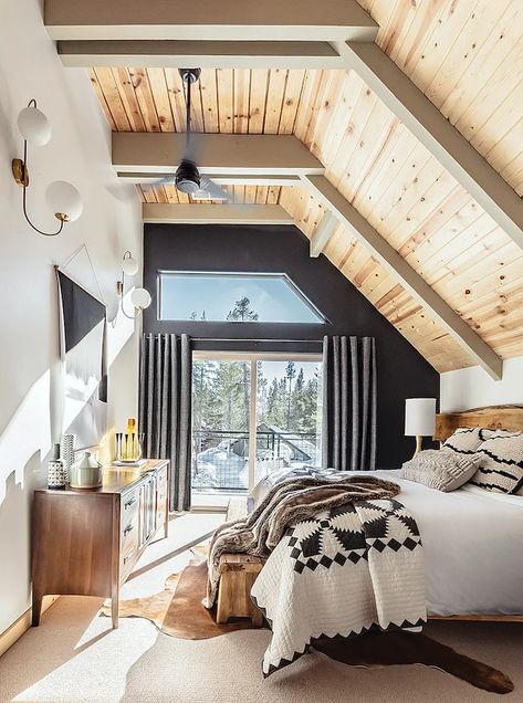 Chalet Chic, A Frame Cabins, Cabin Bedroom, Cabin Interiors, Cabin Living, Apartment Aesthetic, A Frame Cabin, Aesthetic Decor, A Frame House