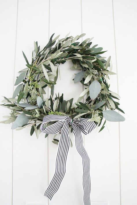 DIY Christmas Olive Leaf Eucalyptus Wreath — Marcy Mussari Interiors Olive Seeds, Crafty Fox, Seeded Eucalyptus, Eucalyptus Wreath, Floral Tape, Xmas Wreaths, Leaf Wreath, Olive Leaf, Frame Wreath