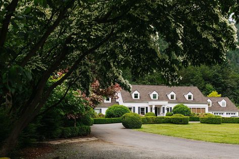 Countryside Estate, Corporate Event Planning, Cat Breeder, Downtown Seattle, Garden Features, Country Estate, Ceremony Location, Rustic Barn, Estate Wedding