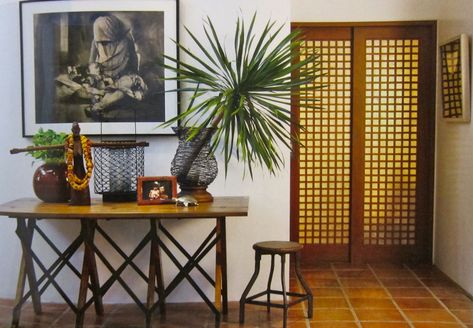 Philippine Interiors Modern filipino interior, Chinese decor, Asian home decor Modern Filipino Interior, Modern Filipino House, Filipino Interior Design, Filipino House, Filipino Architecture, Philippine Houses, Chinese Decor, Asian Homes, Traditional Interior Design