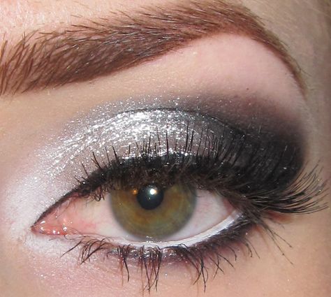 Black And Silver Eye Makeup Simple, Simple Black And White Makeup, Black And Sliver Makeup Look, Show Choir Makeup, Silver And Black Eye Makeup, Black And Silver Eyeshadow Looks, Black Silver Eye Makeup, White And Black Eyeshadow, Silver And Black Makeup Looks