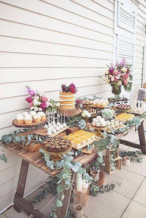 30 Cozy Rustic Backyard Wedding Decoration Ideas ♥ We collected a whole bunch of rustic backyard wedding decoration ideas that can inspire you to create your own one. Check out our gallery and be inspired! #wedding #bride #rusticwedding Boho Wedding Dessert Table, Rustic Dessert Table, Backyard Engagement Parties, Backyard Wedding Decorations, Rustic Dessert, Wedding Cake Alternatives, Backyard Reception, Rustic Backyard, Yard Wedding