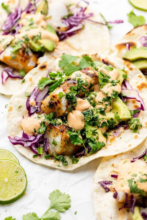 Air Fryer Shrimp Tacos, Cod Fish Tacos, Fish Taco Recipe, Healthy Fish Tacos, Grilled Cod, Greek Yogurt Sauce, Grilled Fish Tacos, New Air Fryer Recipes, Homemade Greek Yogurt