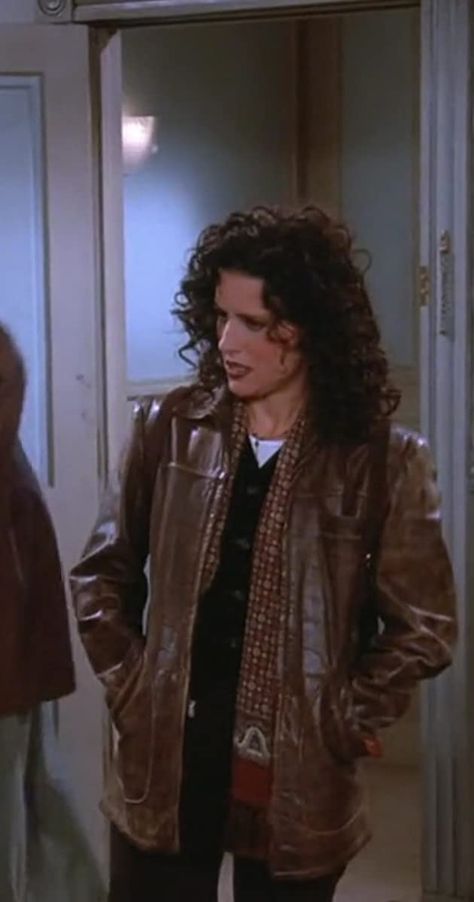 Elaine Seinfeld, Closet Con Tv, Seinfeld Elaine, New Era Outfit, Elaine Benes, Julia Louis Dreyfus, 90s Outfit, Seinfeld, Fashion Tv