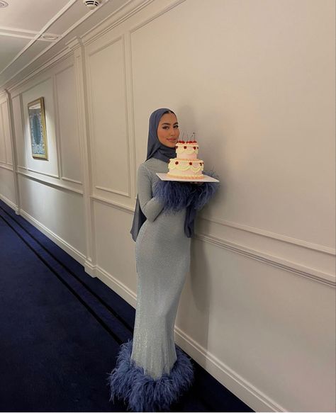 Birthday Fit Hijabi, Modest Hijabi Birthday Outfits, Birthday Dress Modest, Hijab Birthday Outfit, Muslim Birthday Outfit, Hijabi Birthday, Hijabi Birthday Outfit, Hijabi Prom Dress, Modest Birthday Outfit