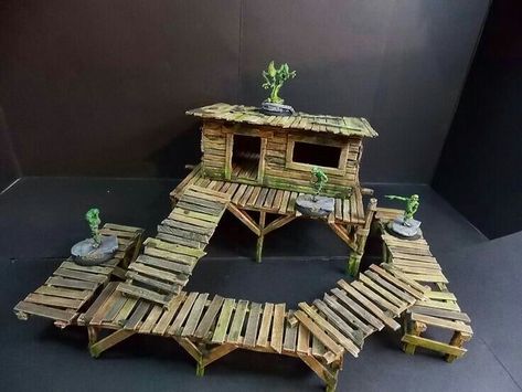 Shantytown shack jetty deliverance swamp style D&d Terrain, Diy Dnd Terrain, Rpg Terrain, Popsicle Stick Diy, Diy Tabletop, Dnd Diy, Fantasy Terrain, Miniature Terrain, Dnd Crafts