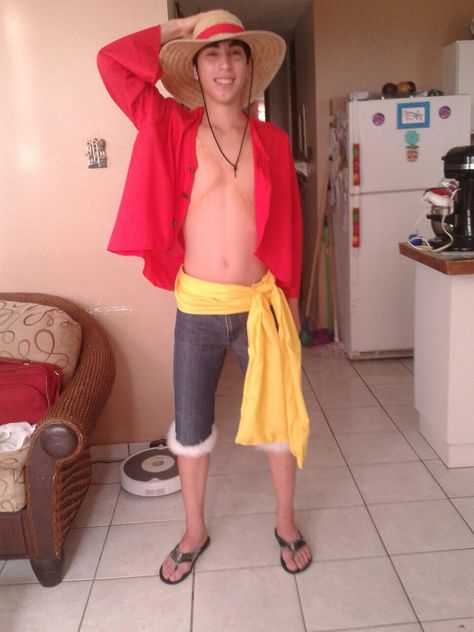 Monkey D. Luffy one piece cosplay Monkey D Luffy Cosplay, Luffy Costume, Monkey Luffy, Luffy Cosplay, One Piece Cosplay, Monkey D Luffy, Best Cosplay, Diy Costumes, Floppy Hat