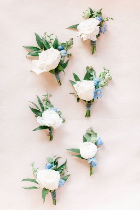 Sky Blue Boutonniere, Steel Blue Bouquet, Dusty Blue And White Boutonniere, Blue Groomsmen Boutonniere, Buttonniere Wedding, Boutineer Ideas Blue And White, White And Blue Flowers Bouquet, Light Blue Wedding Boutonniere, White And Blue Flower Boutonniere