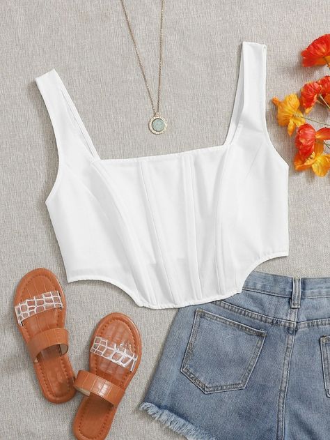 Plus Zip Back Asymmetrical Hem Crop Top | SHEIN USA Cute White Dress, Style Crop Top, Summer Plus Size, Causual Outfits, Crop Top Outfits, Fashion Attire, Looks Chic, Corset Style, Girls Fashion Clothes