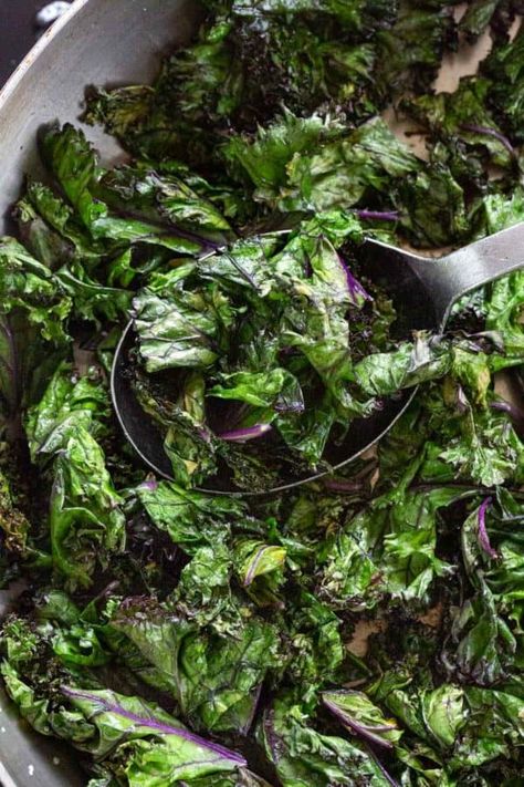 How to Cook Kale (2 Ways!) - Jessica Gavin Superfood Vegetables, Massage Kale, Cook Kale, Types Of Kale, Purple Kale, Braised Kale, Vegetables Salad, How To Cook Kale, Massaged Kale