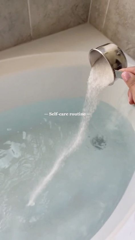 Salt Bath Aesthetic, Epson Salt Baths, Self Care Instagram Stories, Self Care Day Aesthetic, Me Time Aesthetic, Epson Salt Bath, Mindset Aesthetic, Cold Bath, Aesthetic Day