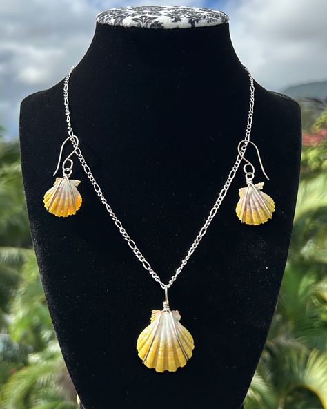 Sunrise Shell Necklace & Earrings 🌅 Enter to win a sunrise jewelry set Naturalfindsjewelry.store🤍 Just as each day the sun greets us with a unique array of colors, each sunrise shell holds a unique resemblance of a sunrise in it’s color pattern ☀️🤍 🌺 🌺 🌺 🌺 🌺 🌺 🌺 #sunriseshell #sunriseshellshawaii #sunriseshells #sunriseshelljewelry #sunriseshellnecklace #sunriseshellraffle #raffle #giveaway #winasunriseshellset #sunriseshelljewelryhawaii #jewelry #handmade #handcrafted #handcraftedj... Sunrise Jewelry, Sunrise Shell, Shell Necklace, Shell Jewelry, Shell Necklaces, Enter To Win, Each Day, Jewelry Handmade, Necklace Earrings