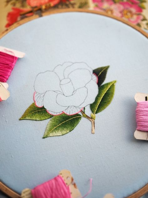 Camellia needlepainting tutorial part 1 | Patreon Needlepainting Tutorial, Camomile Embroidery, Magnolia Embroidery Pattern, Calla Lily Embroidery, Camellia Embroidery, Camellia Sinensis Illustration, Embroidery Artwork, Needle Painting, Long And Short Stitch