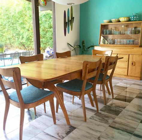 My dining room set! Except my cabinet is the narrow version. Love!!! 1960 Dining Room, 1950 Dining Room, Mcm Dining Room Ideas, 50s Dining Room, Mcm Renovation, Marigold Kitchen, 1960s Dining Room, Haywood Wakefield, 1950s Interior Design