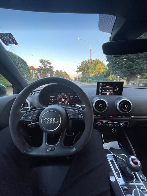 Rs3 Snap, Audi Rs3 Interior, Audi Interior, Audi Tt Rs, Luxury Car Interior, Audi Rs3, Lux Cars, Audi Rs6, Van Design