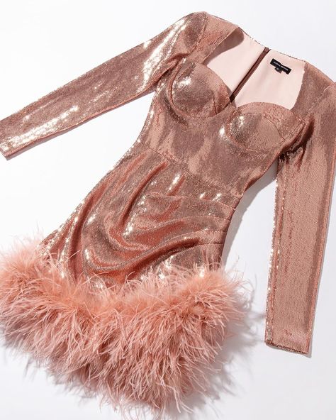 Mini Sequin Dress, Pink Sequin Dress, Rose Gold Dress, Mini Homecoming Dresses, Rose Gold Sequin, T Strap Heels, Feather Trim, Chic Pink, Pink Sequin