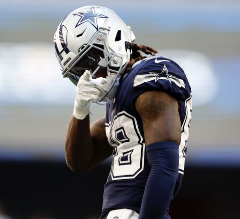 Ceedee Lamb first down celebration too tuff Dallas Cowboys Images, Ceedee Lamb, Dallas Cowboys Wallpaper, Dallas Cowboys Players, Football Poses, Dallas Cowboys Football Team, Three Games, Nfl Football Pictures, Nfl Football Art