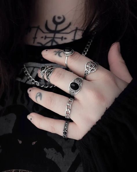 Silver gothic and occult rings Grunge Rings, Goth Rings, Grunge Ring, Goth Ring, Hand Model, Pretty Jewelry, Character Outfits, Pretty Jewellery, Outfit Ideas