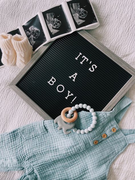 Baby Boy Gender Announcement, Boy Gender Announcement, Gender Of Baby, Baby Gender Announcements, Vom Avea Un Copil, Newborn Quotes, Pregnant With Boy, Boy Instagram, Gender Announcement