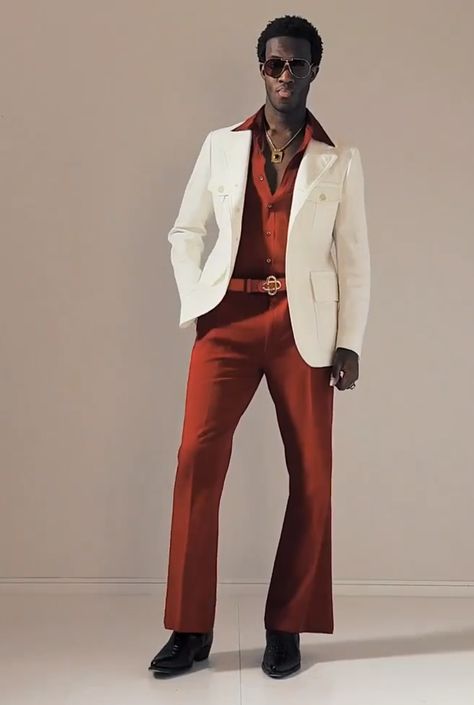 Studio 54 Men Outfit, Men Disco, Mens Disco Outfit, 80s Look, New Years Outfit, Orange Outfit, Studio 54, Disco Outfit, Formal Suits